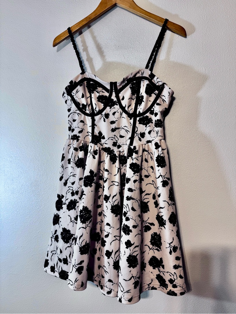 Ivory Black Floral Corset Bustier Fit & Flare Skater Dress - Picture 6 of 6
